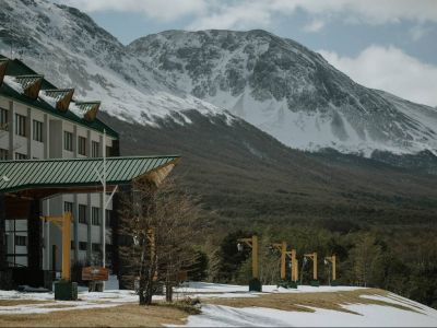 4-star hotels Wyndham Garden Ushuaia Hotel del Glaciar