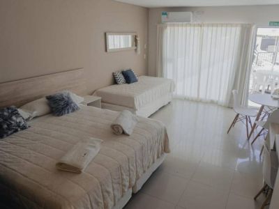 Apart Hotels St Uriel Suites