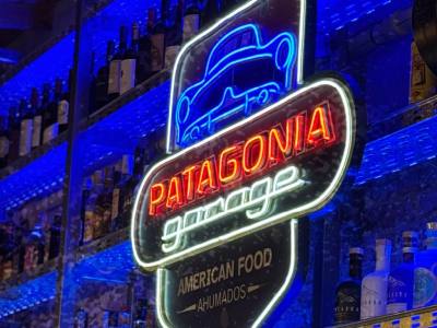 Patagonia Garage - Smoke house
