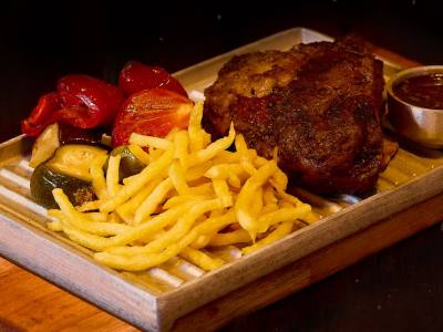 Restaurantes Patagonia Garage - Smoke house