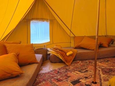 Domos y Glamping La Morada Meliquina Lodge & Glamping