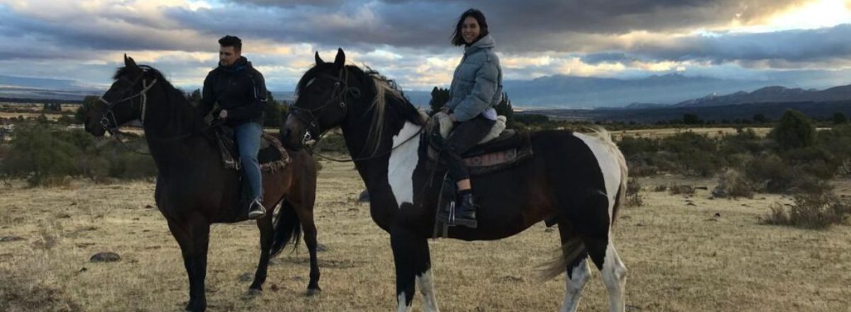 Cabalgatas Cabalgatas Frisón Barock Patagonia