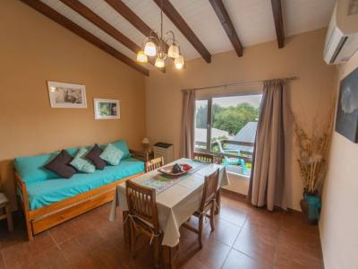 Bungalows / Short Term Apartment Rentals Mensajes del Mar