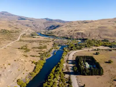 Rahue House Fishing & Hunting Lodge
