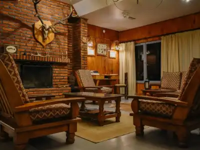 Rahue House Fishing & Hunting Lodge