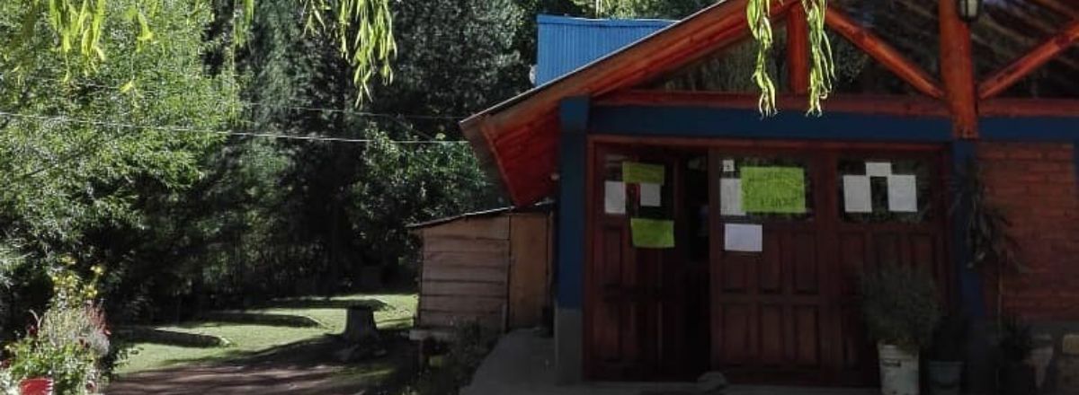 Alojamiento en Huinganco Camping La Corona