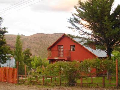 Alojamiento en Huinganco Las Moras