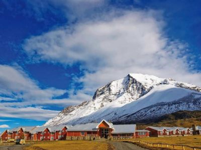 Alojamiento en el Parque Nacional Torres del Paine Hotel Las Torres Patagonia