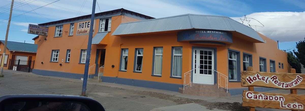 Hosterías Cañadón León