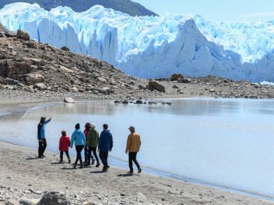 Operadores de Servicios Turísticos Hielo y Aventura