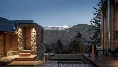 Serena Casas de Montaña by Visionnaire