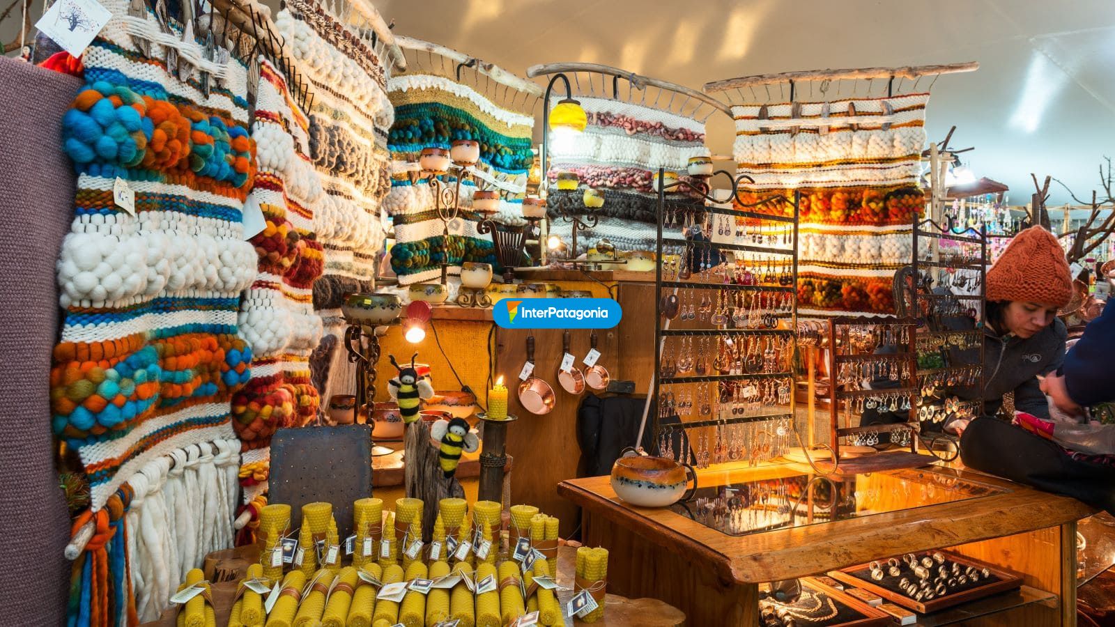 Artesanias locales - Puc�n