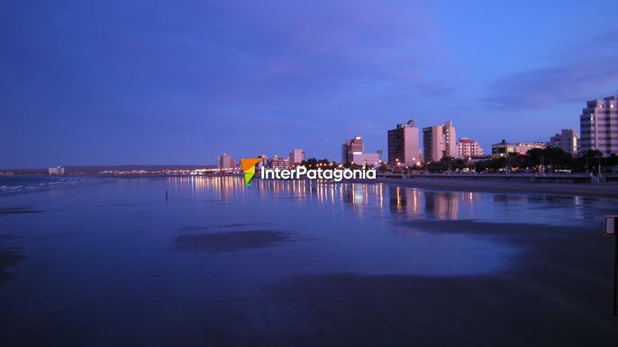 Llega la noche - Puerto Madryn