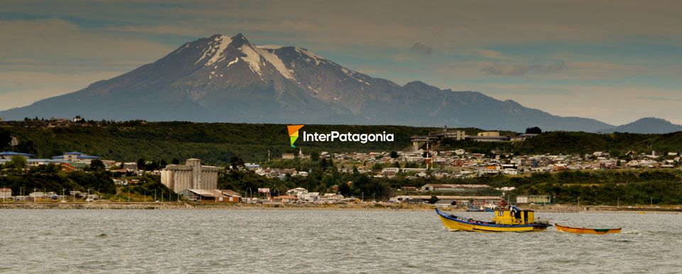 La baha y el volcn, Puerto Montt - Puerto Montt