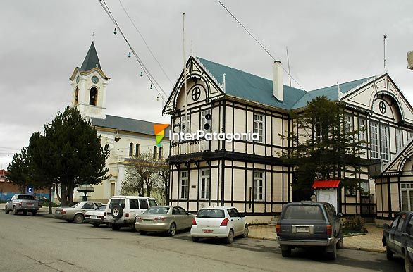 Iglesia y municipalidad - Puerto Natales