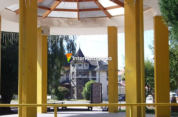 Vista desde la plaza de la casa Wulf  - Puerto Octay