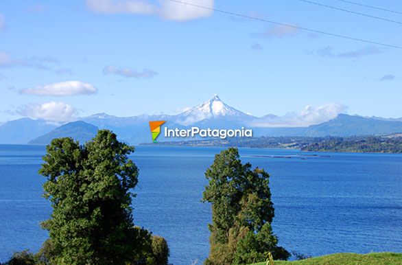 Lago Rupanco y el Puntiagudo - Puerto Octay