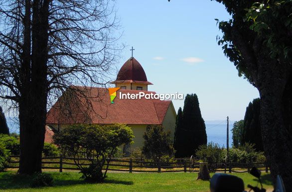 Capilla Santa Cruz - Puerto Varas