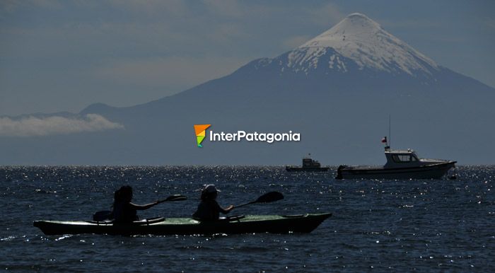 Atardecer en aguas del Llanquihue, Puerto Varas - Puerto Varas