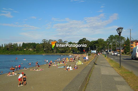 Costanera en verano - Puerto Varas