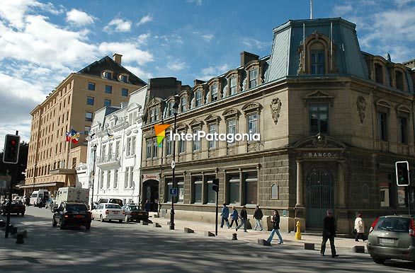 Esquina del centro comercial - Punta Arenas