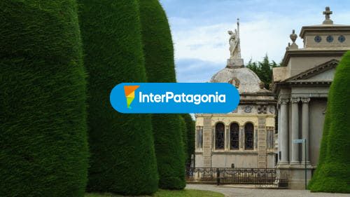 Ingreso al cementerio