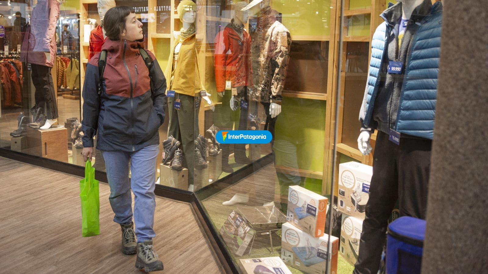 Paseo centro comercial - Punta Arenas