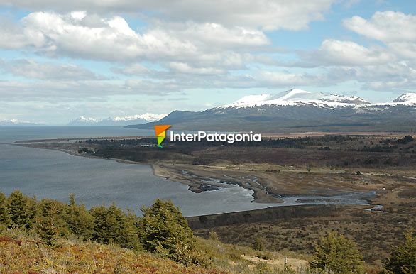 Baha Puerto del Hambre - Punta Arenas