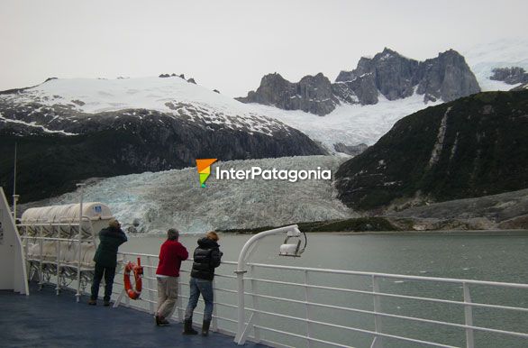 Avenida de los Glaciares - Punta Arenas