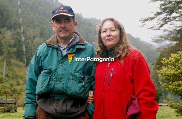 Heidi and Ramiro, El Pangue - Puyuhuapi