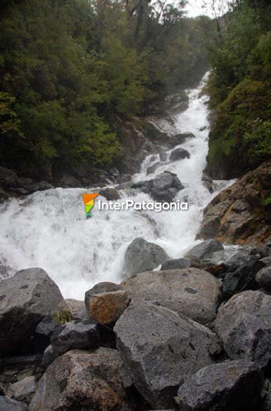 Cascada en Puyuhuapi