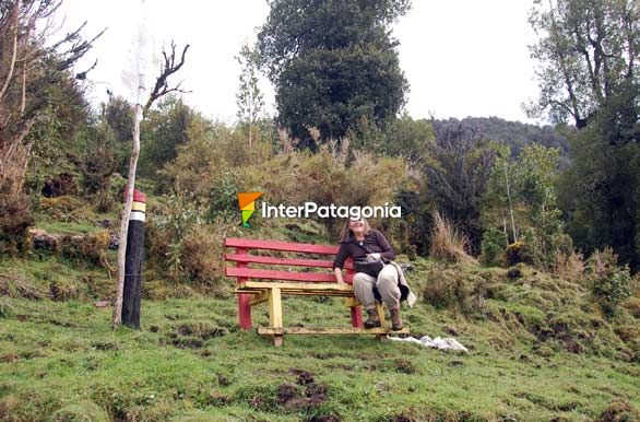 La seora Luisa en el mirador - Puyuhuapi