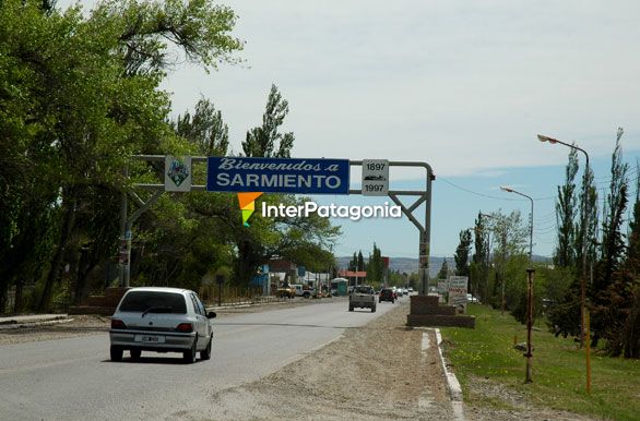 Portal de entrada a Sarmiento - Sarmiento