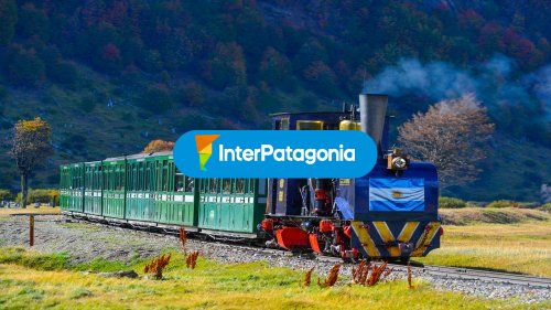 Al pie de las montanas en tren
