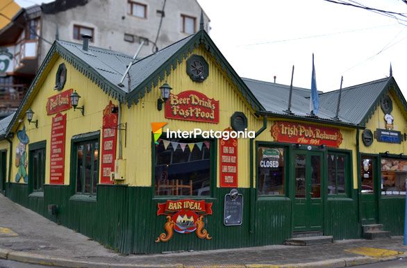 Irish Pub, the oldest in the City of Ushuaia