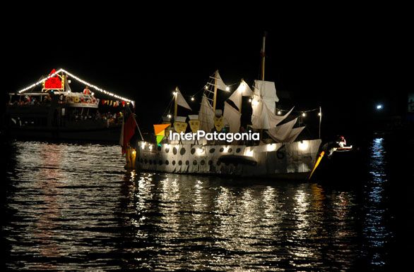 Carrozas en la noche Valdiviana - Valdivia