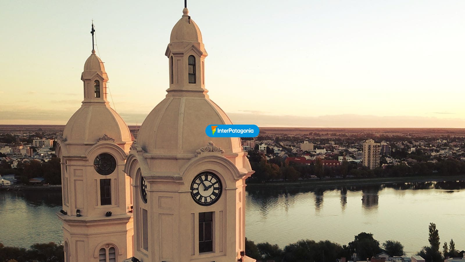 Campanarios Iglesia del Carmen - Viedma / Carmen de Patagones