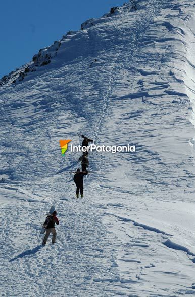 Subiendo al filo, Cerro Bayo - Villa La Angostura