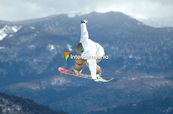 Salto en snowboard, Cerro Bayo