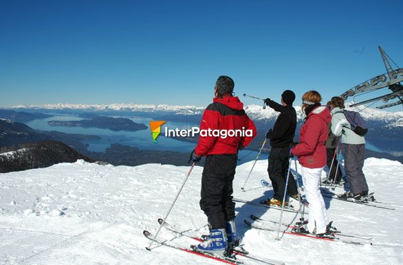 Cerro Bayo, vista a los lagos - Villa La Angostura