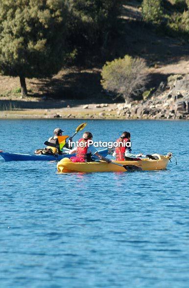 En kayak por el Alumin - Villa Pehuenia / Moquehue