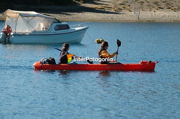 Remando por el Lago Alumin - Villa Pehuenia / Moquehue