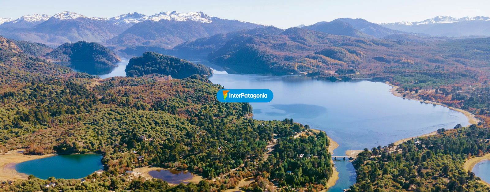 Villa Pehuenia / Moquehue